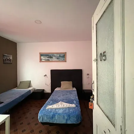 Hostel Eucalipto Las Palmas / Gran Canaria